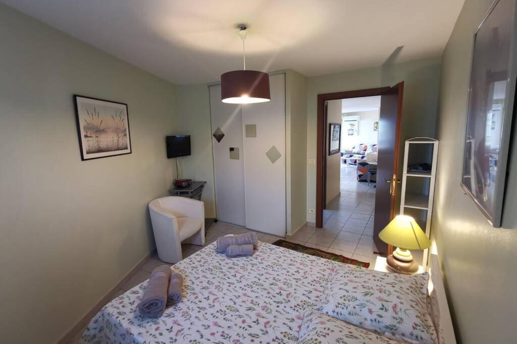 Appartement 6 Personnes Face A La Mer Cagnes-sur-Mer Exterior photo